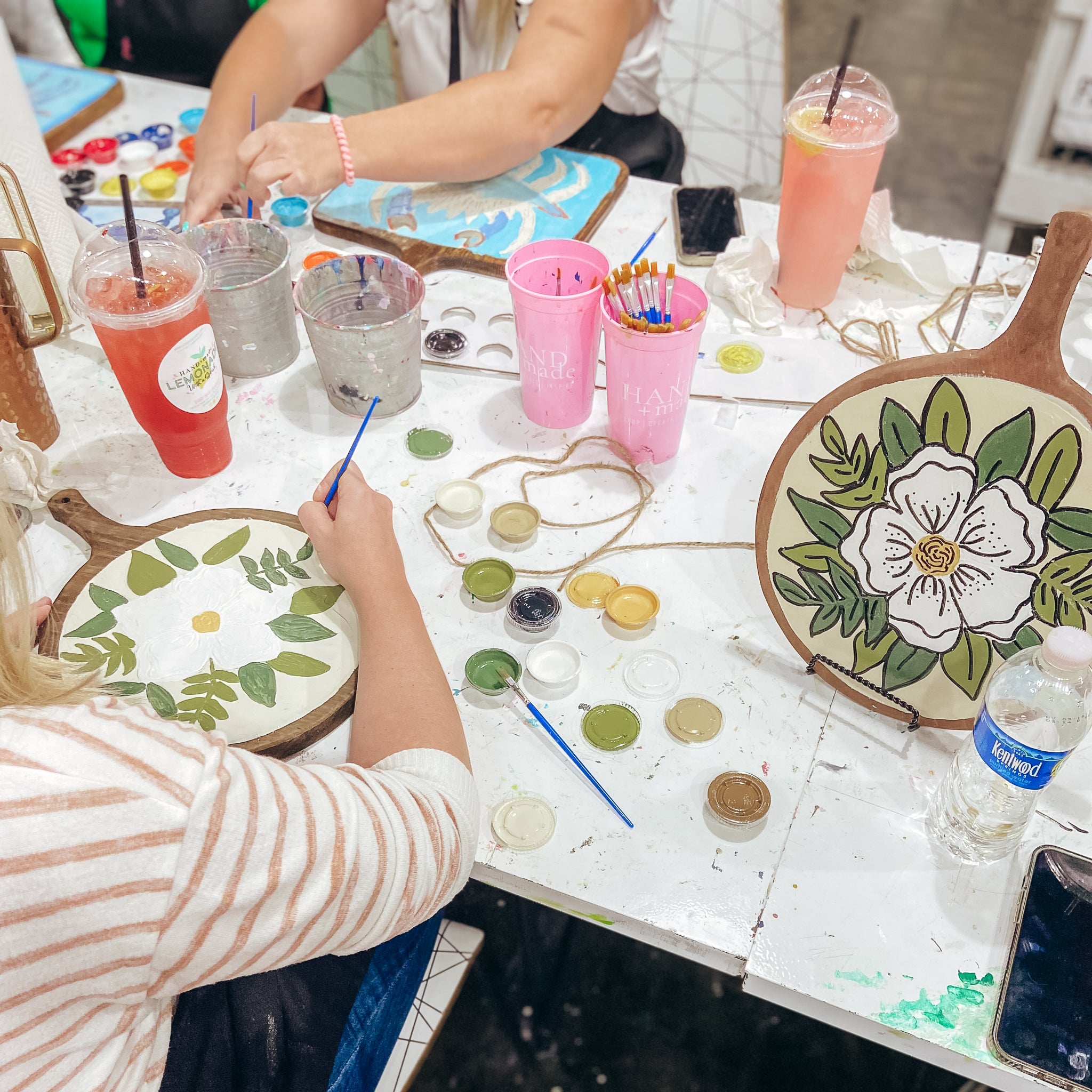 HAND+made Classes – HANDMADELAUREL